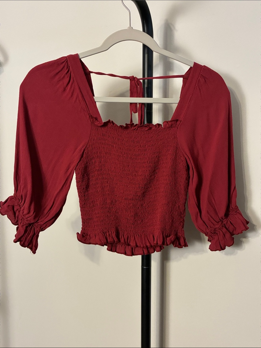 June & Ivy Burgundy Smocked Tie-Back Crop Top with Ruffle Trim XS